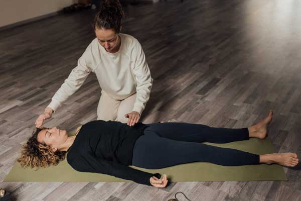 How to Become a Yoga Therapist